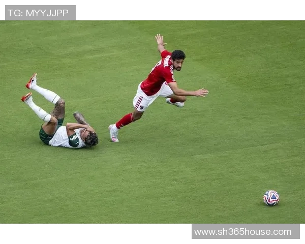 模仿足球明星进球挑战赛让你体验真实进球快感与技巧对决